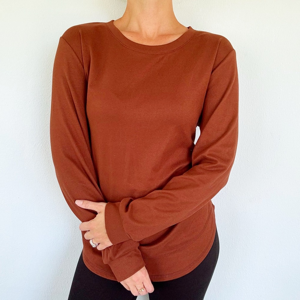 Unbranded brown super soft stretchy lightweight fleece long sleeve tee medium